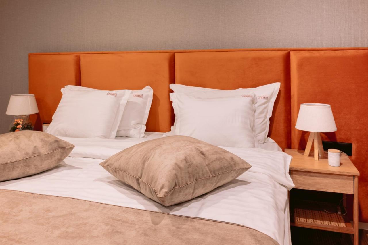 La Boheme Corbeanca - Partener Therme Ostratu 외부 사진