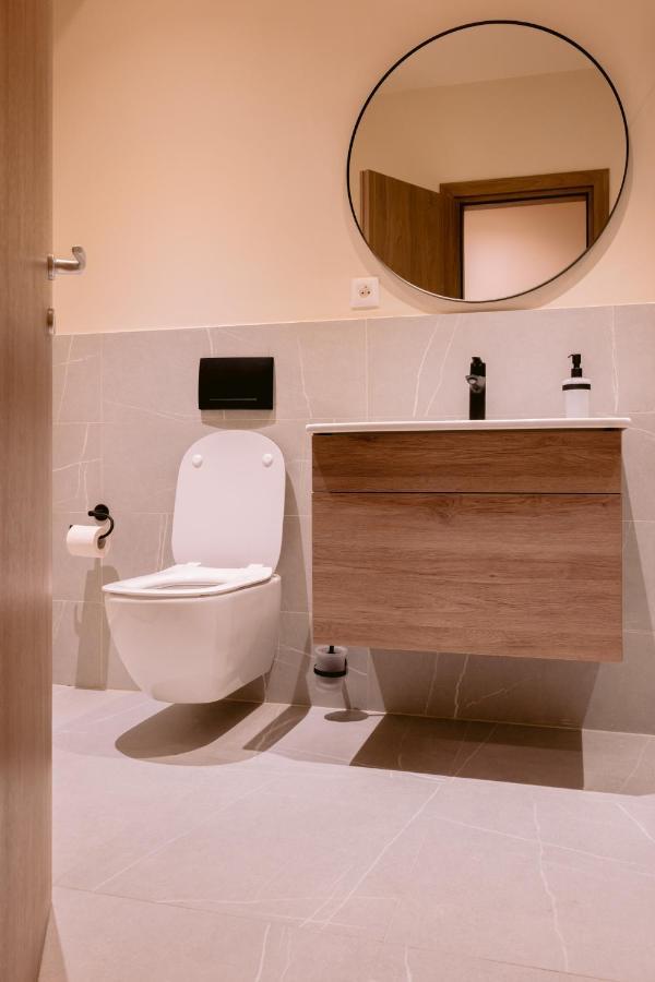 La Boheme Corbeanca - Partener Therme Ostratu 외부 사진